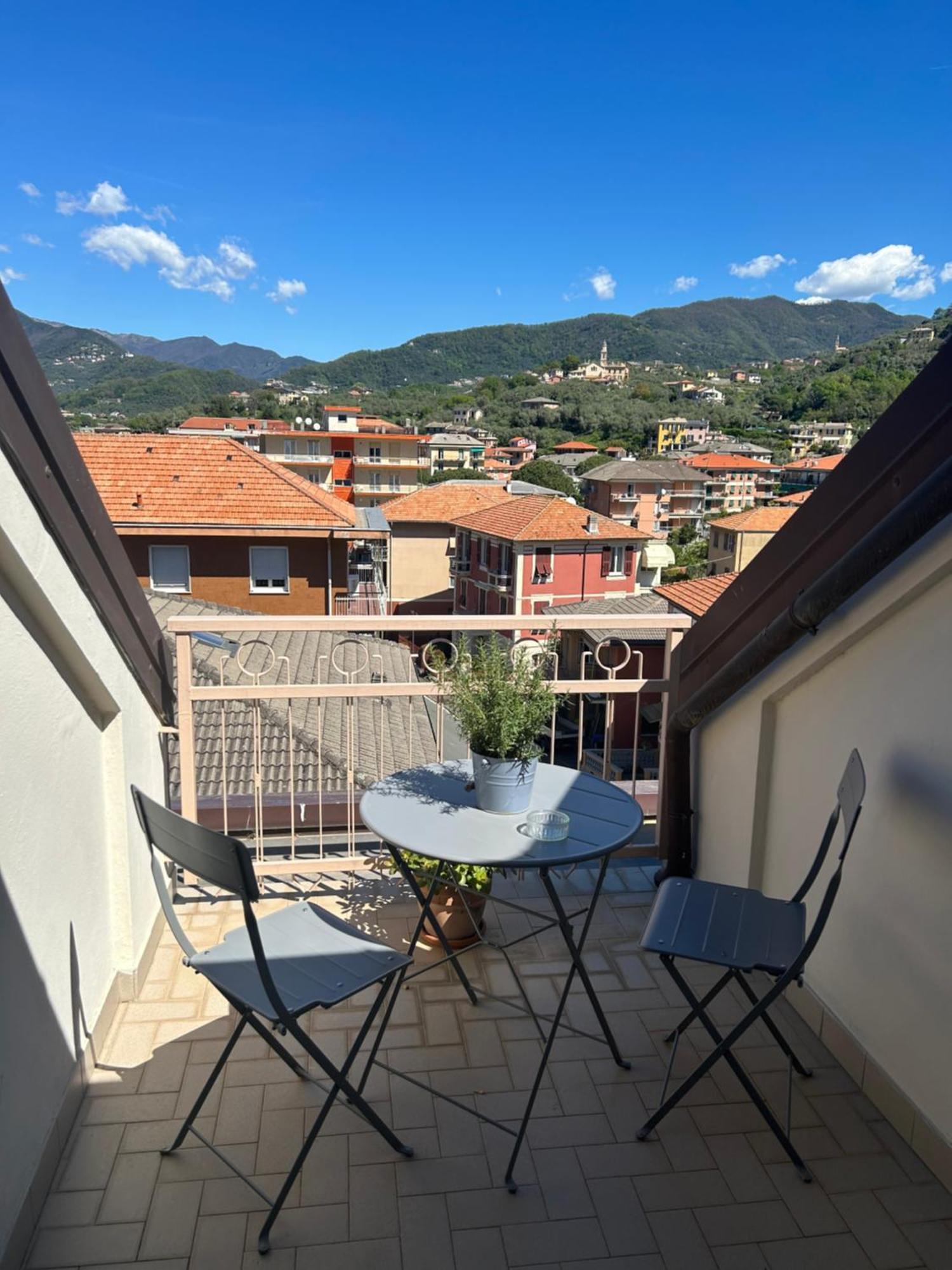 La Casa Sul Tetto Apartment Cogorno Exterior photo